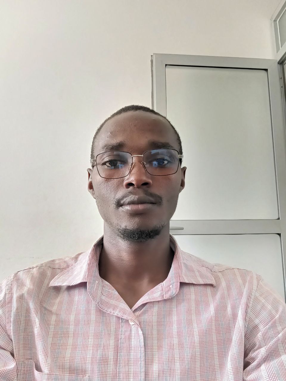 Hanga Jean Francois